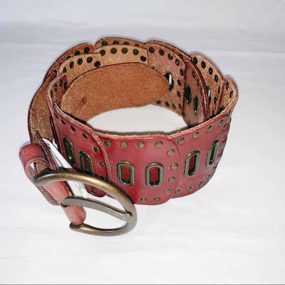 Fossil Accessories - Fossil Studded Leather Belt in Hipster Brown Fossil Accessories - Fossil Studded Leather Belt in Hipster Brown